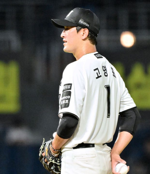 고영표 10탈삼진 무실점, KT 10-0 완승 이끈 에이스