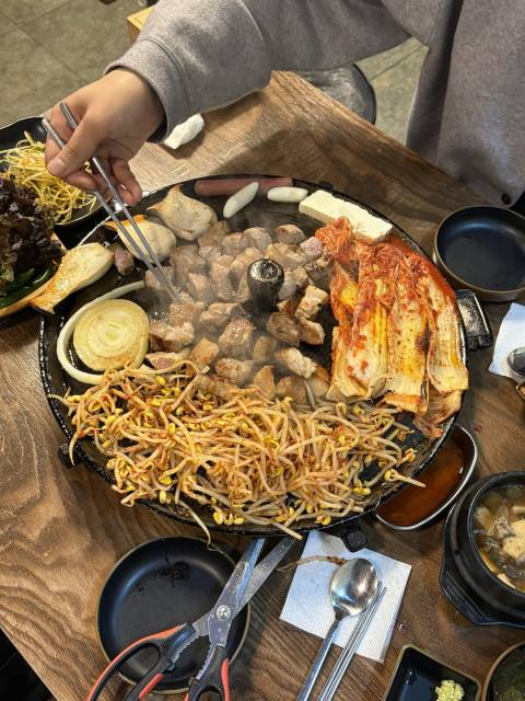 솥뚜껑삼겹살 사진 2