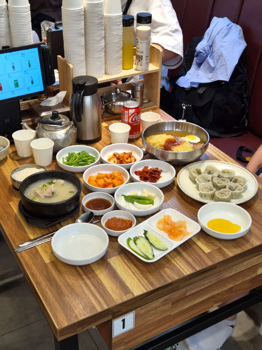 영동밀면&돼지국밥 사진 2