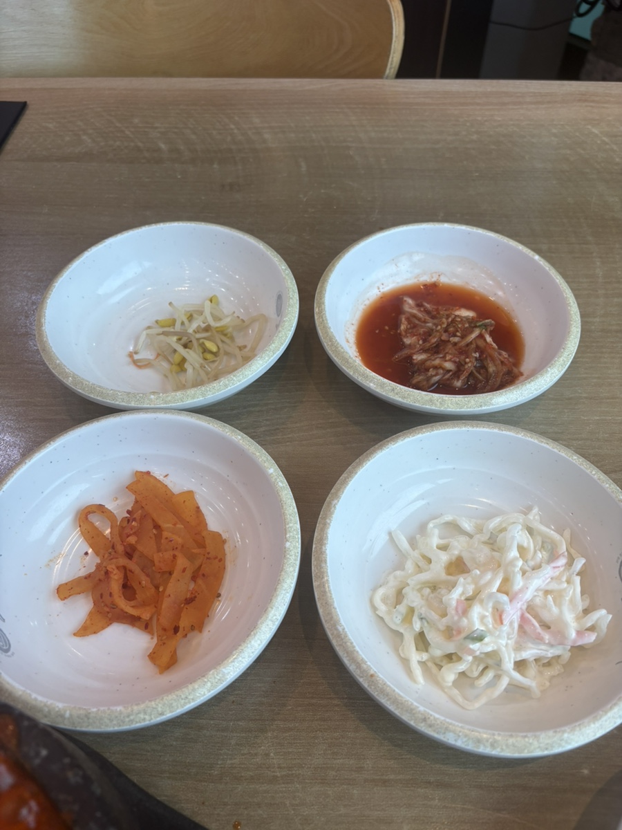 별난버섯육개장콩국수 사진 4