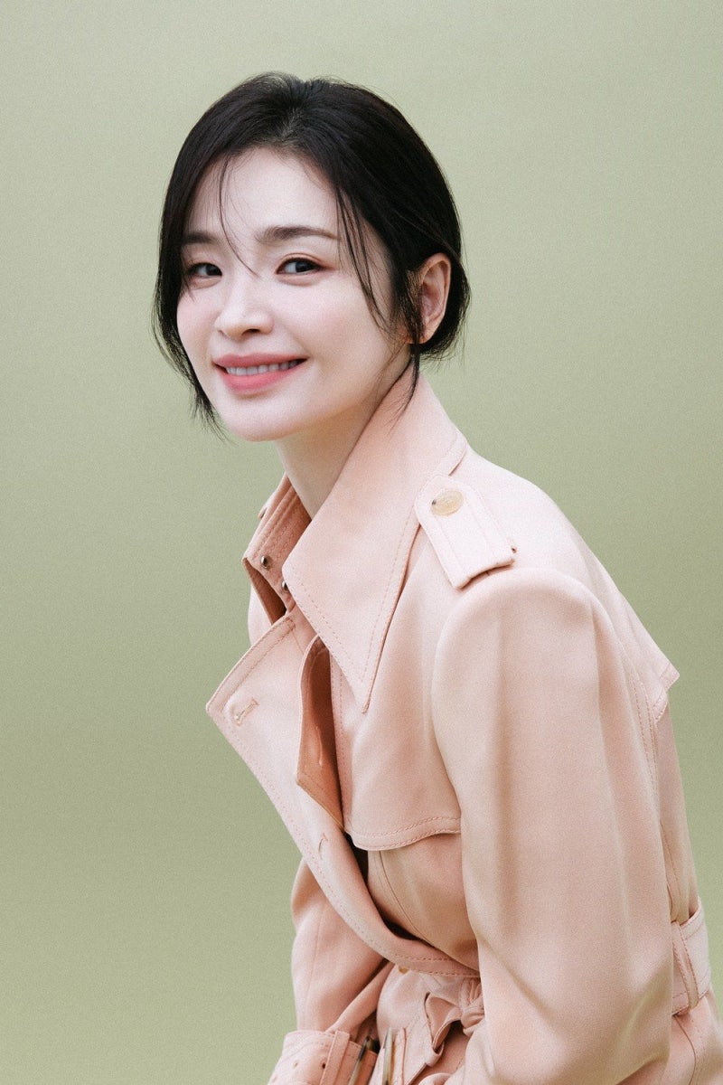 배우 전미도 15년 만의 연극 무대 복귀 배경과 대중의 시선