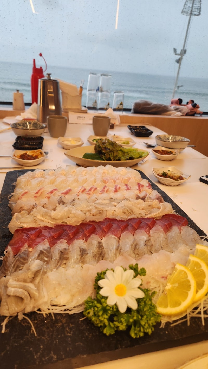 강원도 강릉여행 안목해변 맛집 해송