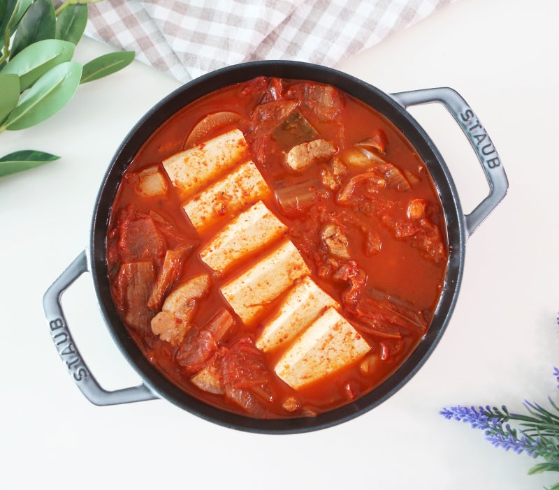 돼지고기 김치찌개 레시피 끓이는법