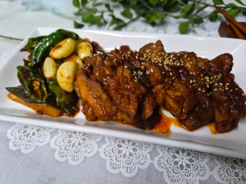 삼겹살 조림 만드는법 술안주로 최고인 간장 삼겹살조림
