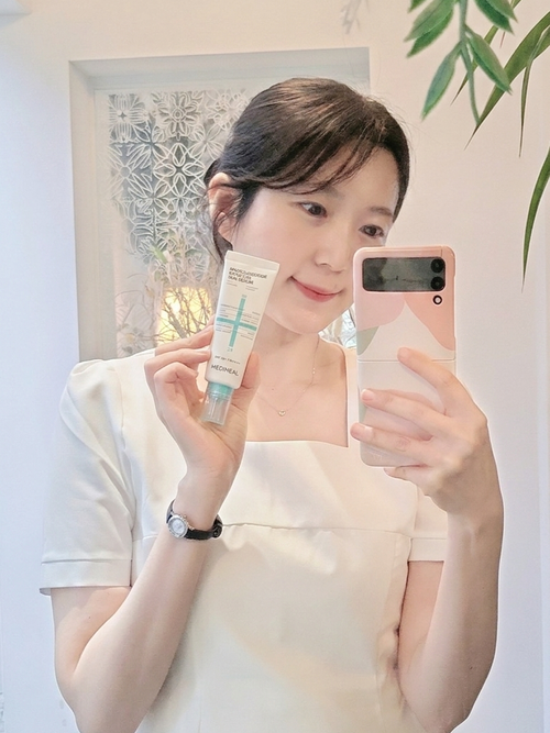 메디힐 양현종썬크림 투명하게 스며드는 백탁없는선크림으로 여름 직관 완벽 대비
