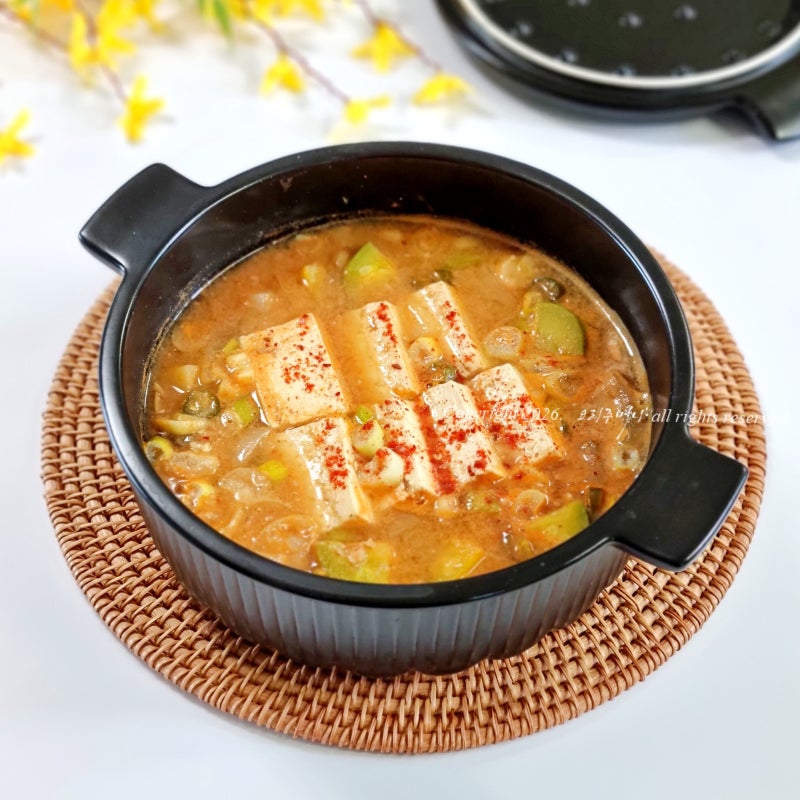 초간단 된장찌개 레시피 두부 감자된장찌개 맛있게 끓이는법
