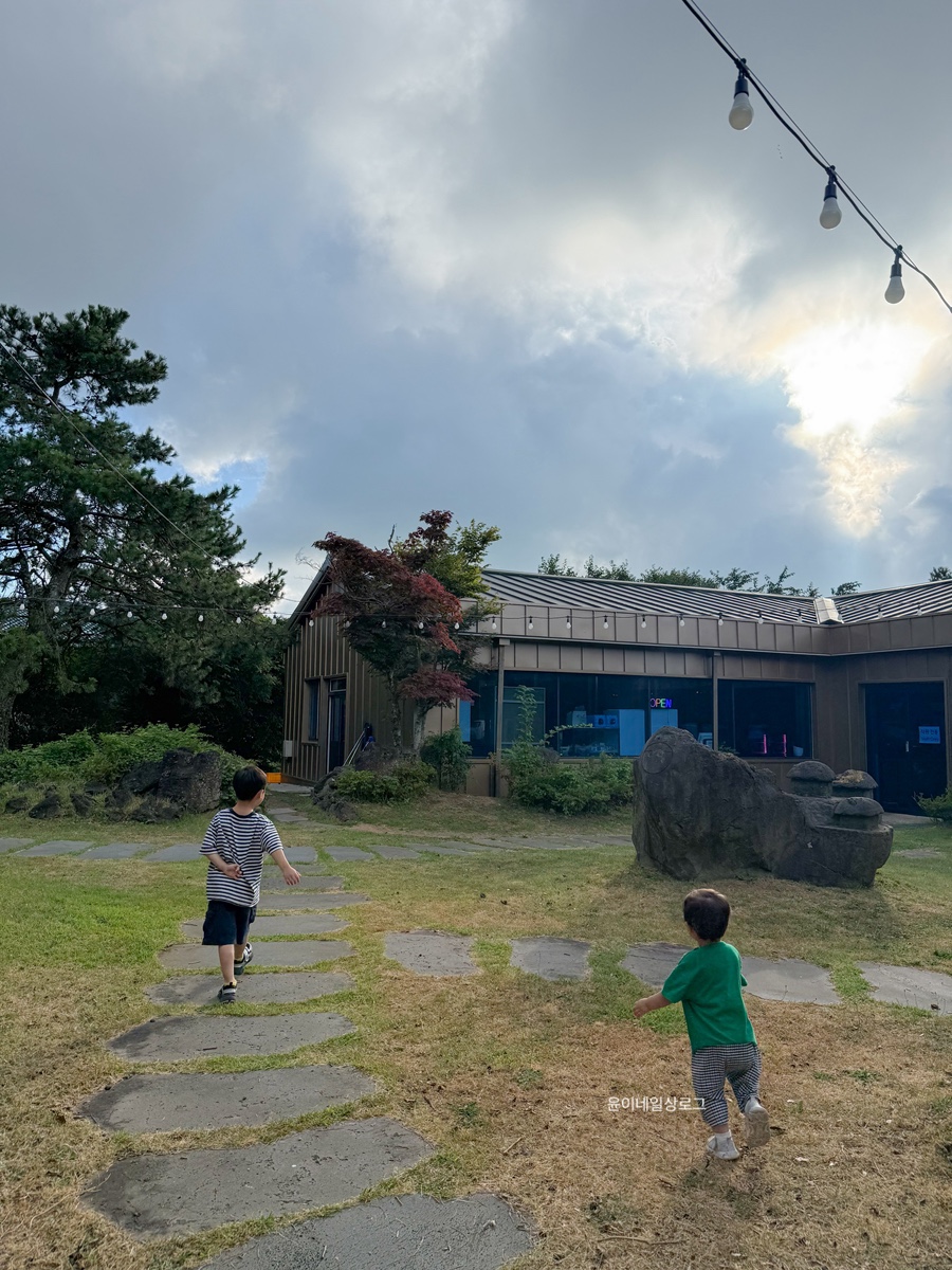 크라운돼지 제주점 사진 2