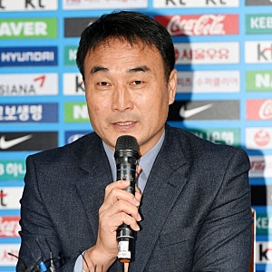 대한축구협회 KFA 최영일 전 부회장 프로필 고향 대학교 법인카드 사용 논란 일식집 사장과 ....
