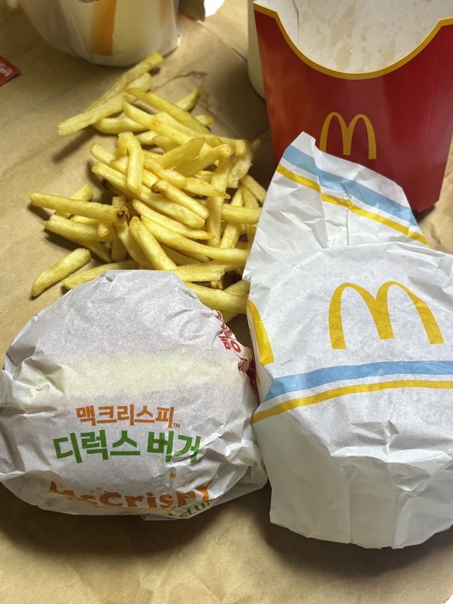 맥도날드 부산덕천DT점 사진 2