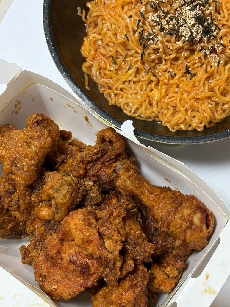 Bhc 메뉴 추천 bhc 쏘이갈릭킹 허니 후기