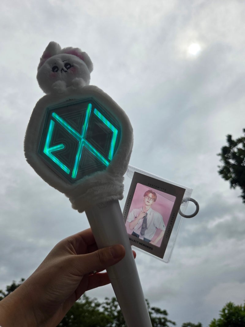 Taiwan Day 3 (Part 3) - A Wild Day Before and After the EXO Concert / Chong Zhuang Zuo Bing / Booking 1+1 Train Tickets on Klook