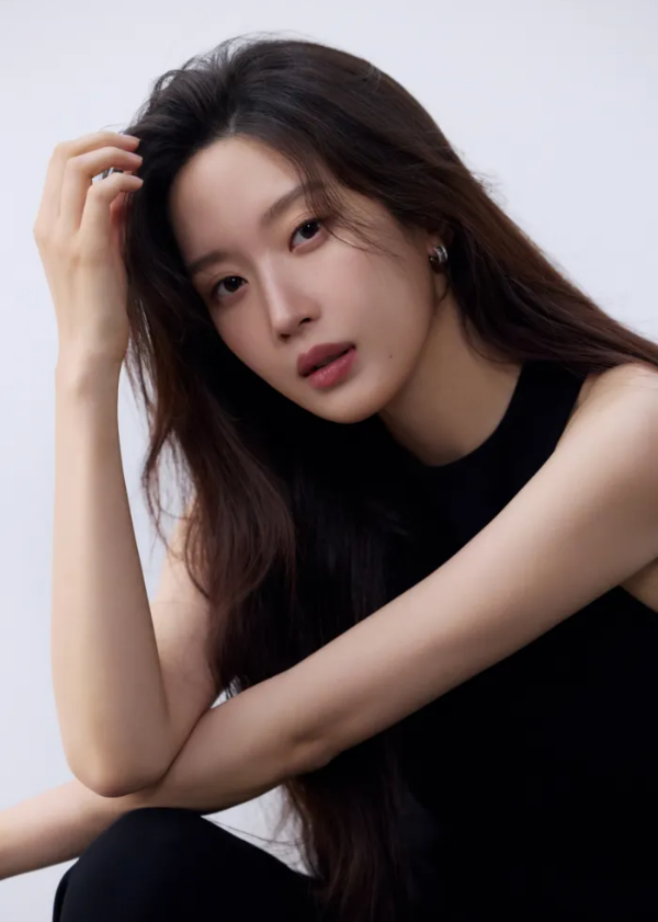 소속사 옮기더니 결국… 문가영 반전 매력으로 난리 난 현재 근황