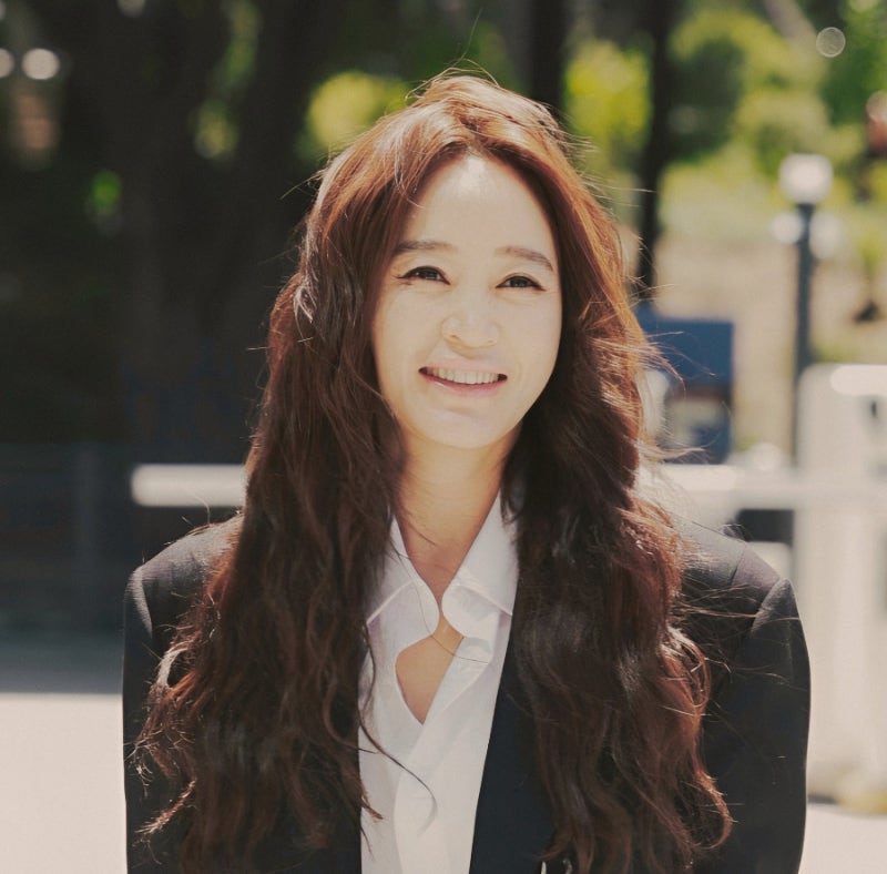 김혜수 헤어스타일 화제의 포인트, 시간이 갈수록 세련된 헤어