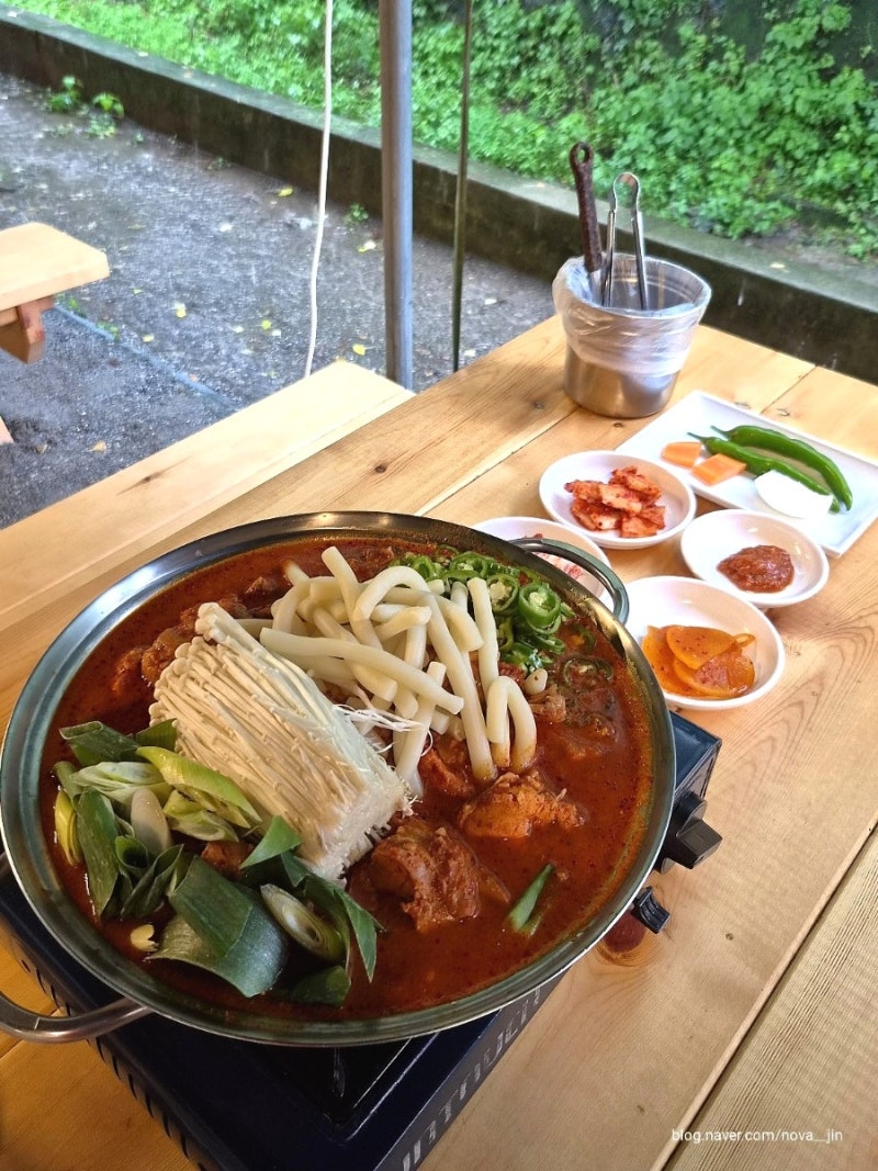 서울 근교 청계산 계곡 백숙 식당 청계냇가집 메뉴, 예약 방법(물놀이 가능)