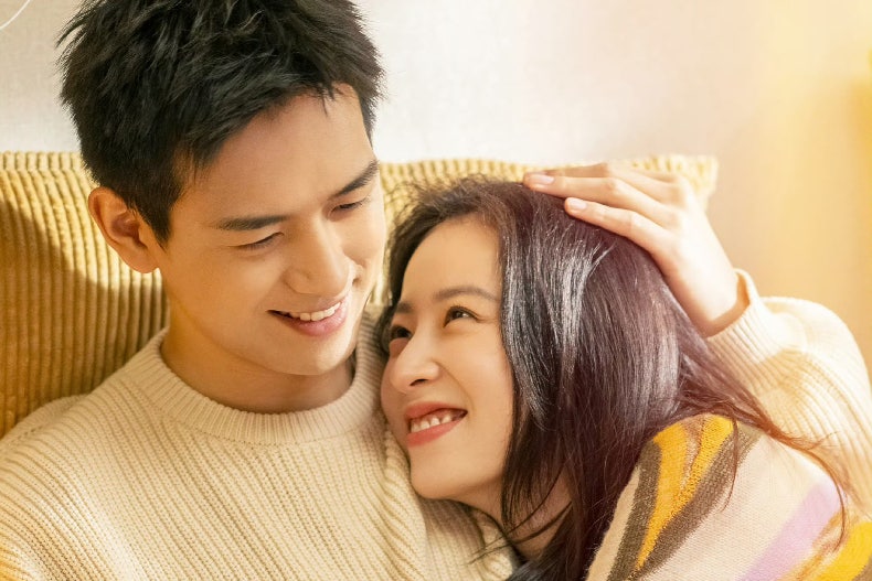 티빙 중드 [춘색기정인] 이현X주우동의 진짜 '으른 멜로' 쌍방구원