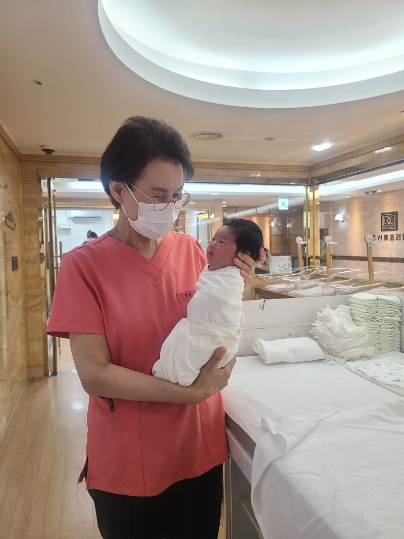 수원 영통 루 산후조리원 2주 솔직 후기! 객실 청소부터 신생아실 케어·퇴소 선물까지