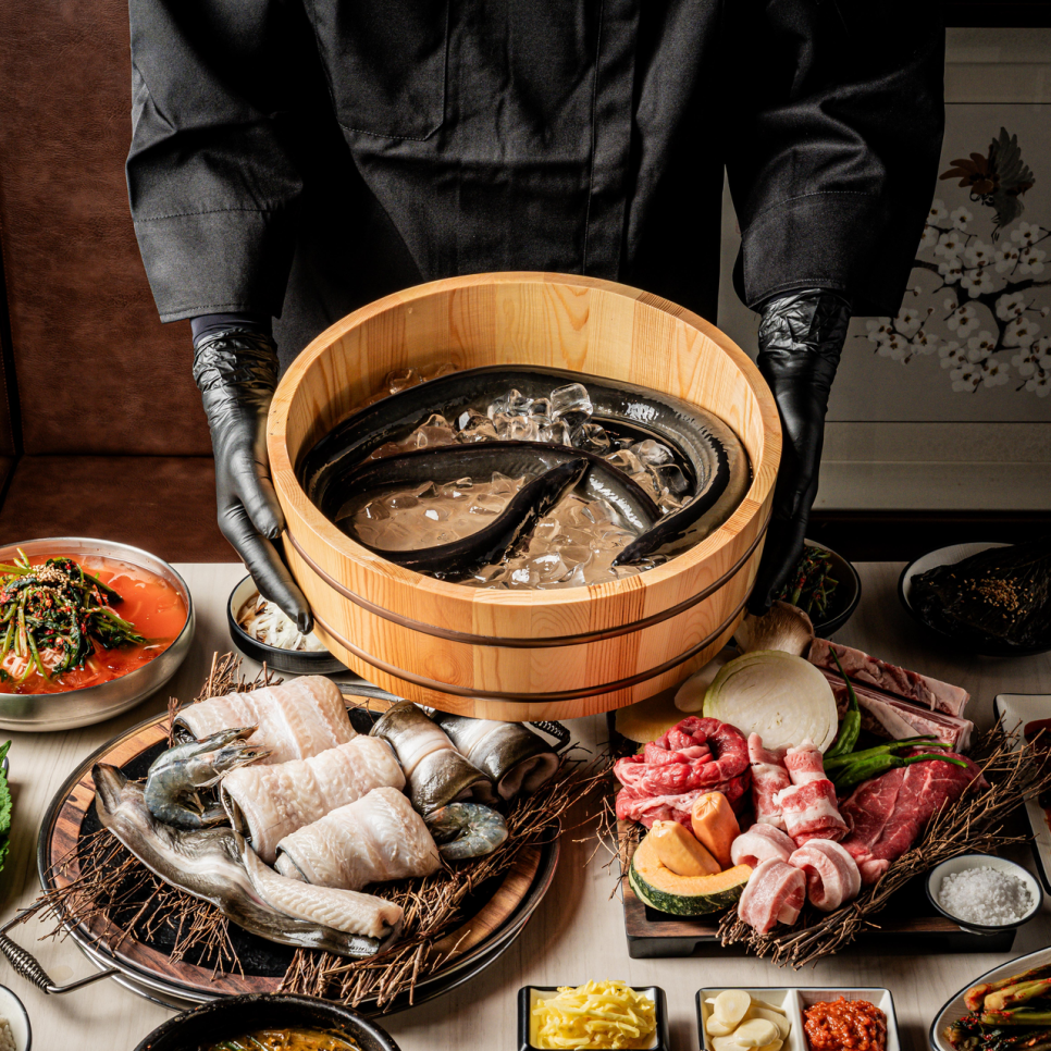 처음본명품민물장어 안성점 사진 1