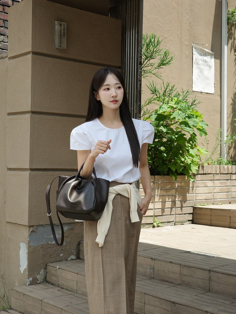 토트백 숄더백 둘 다 포기 못한다면? 빈폴액세서리 여성 가방 에버백 추천