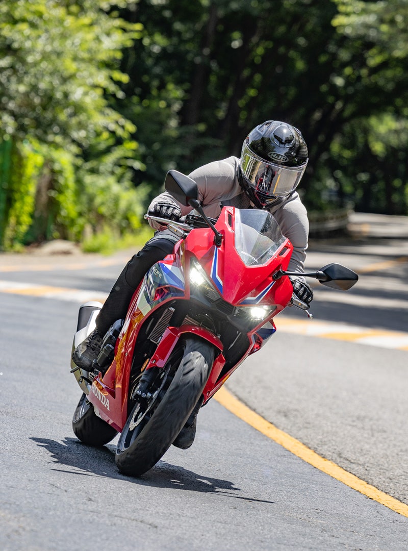 가장 쉬운 스포츠 바이크, CBR500R