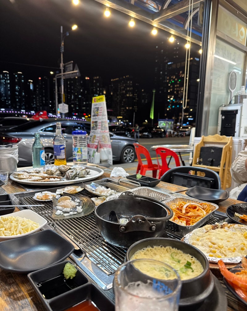 [부산/송도] 바닷속조개왕국 | 부산서구 송도 조개구이 맛집 송도해수욕장 맛집 야경과 함께....