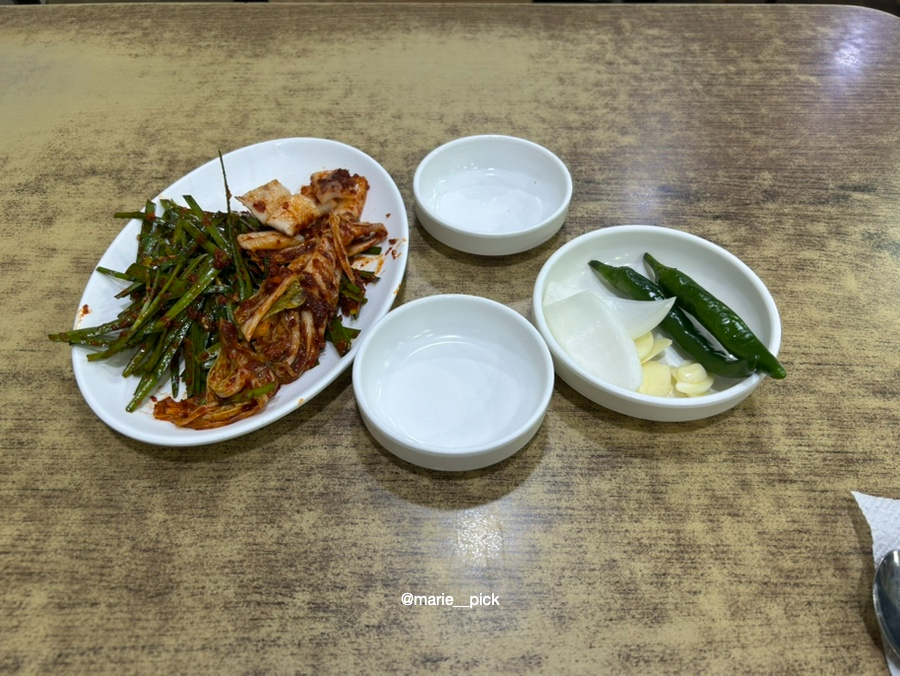 본전돼지국밥 사진 6