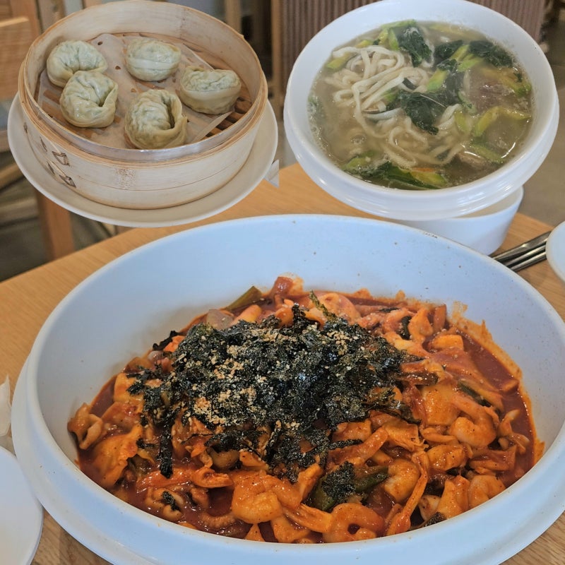 경주 황리단길 맛집 신라제면 칼국수 밥집 먹거리 주차장, 주말 웨이팅