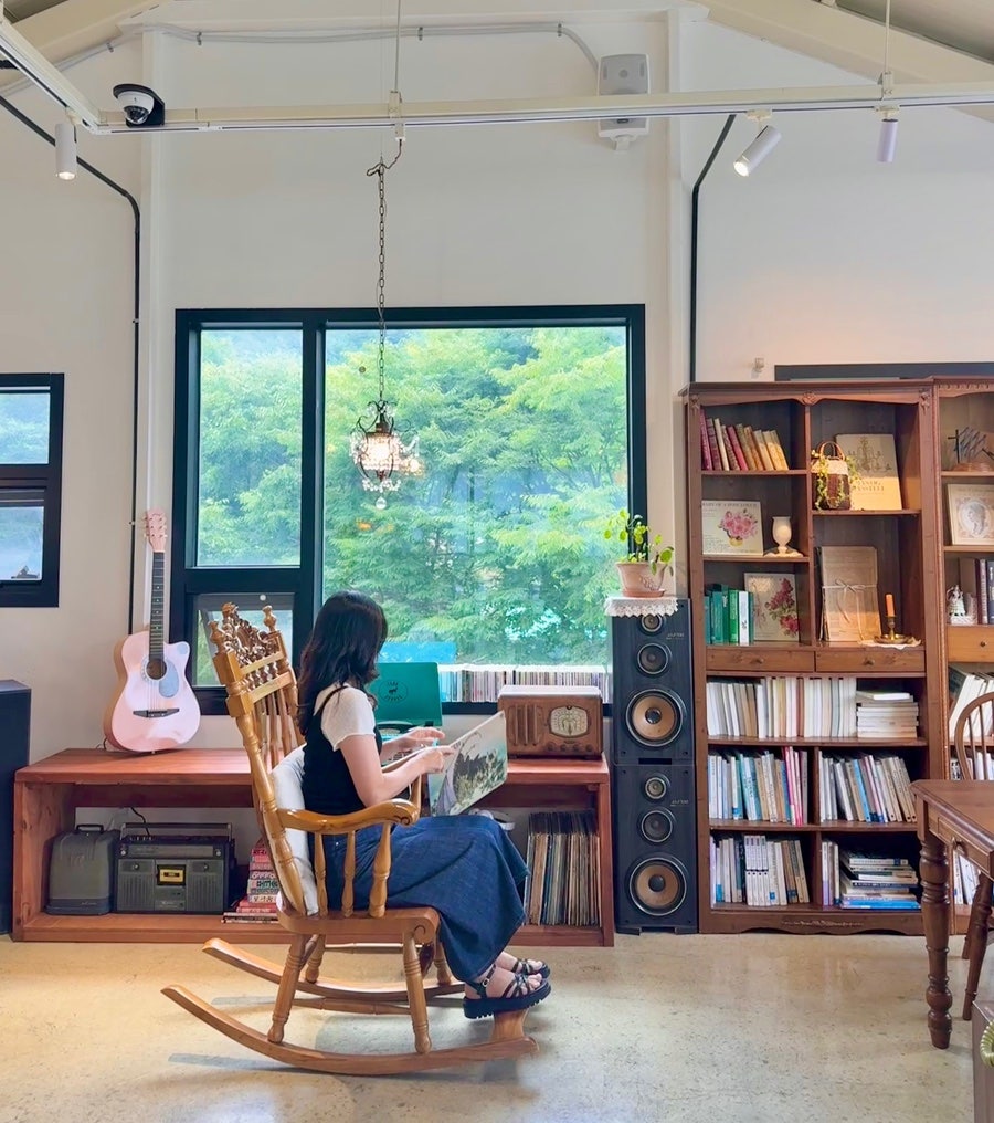 플레이스영 사진