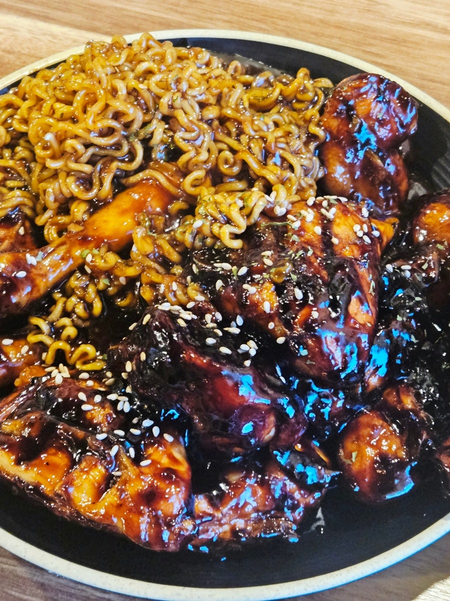 청년숯불두마리치킨 부산정관점 사진 2