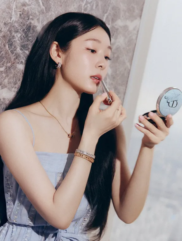 김연아 디올 원피스 뭐야? 사진 한 장에 반한 Dioriviera 휴양지룩