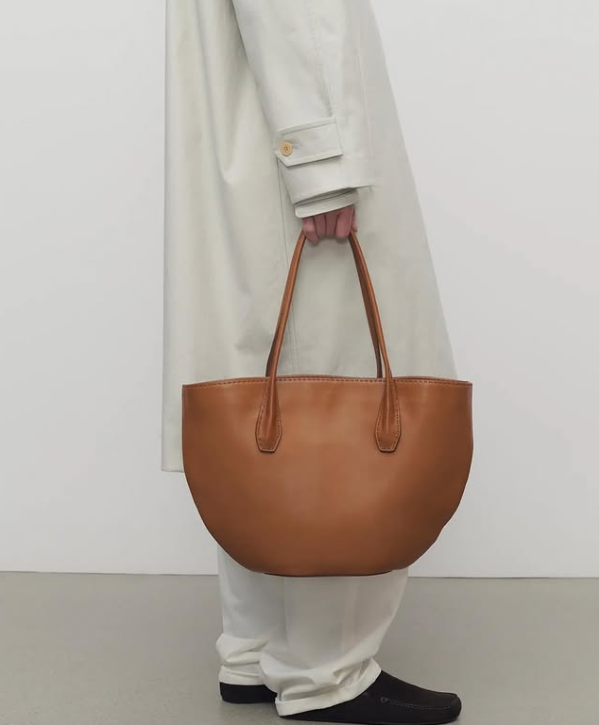 FARFETCH 파페치 세일 + 20%추가할인 새로운 추천템 : 샌디리앙, 미우미우, 더로우, 세실리에반센....