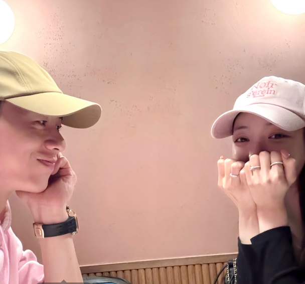 "방송에서는 아니었는데 현실에서는 이어졌다" 이관희 유시은 열애 소식, 모두가 반가워한 ....