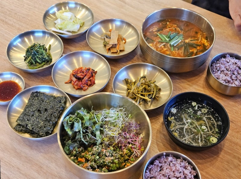 강릉 교동 점심 맛집 추천 담치마을 섭국과 섭비빔밥