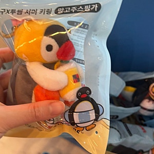 투썸 핑구 굿즈 4종 직접 보고 옴! "실물 크기 반전?" 선풍기·에코백 할인 구매 꿀팁