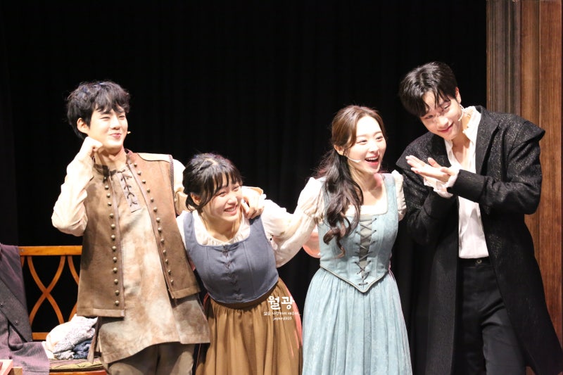 뮤지컬 후기(대학로 TOM2관) - 첫공 무대인사, 성민재, 송영미, 정백선, 도유현 ....
