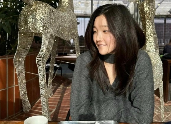 <b>박소담</b> 긴 생머리 공개, <b>암 투병</b> 이겨낸 놀라운 근황
