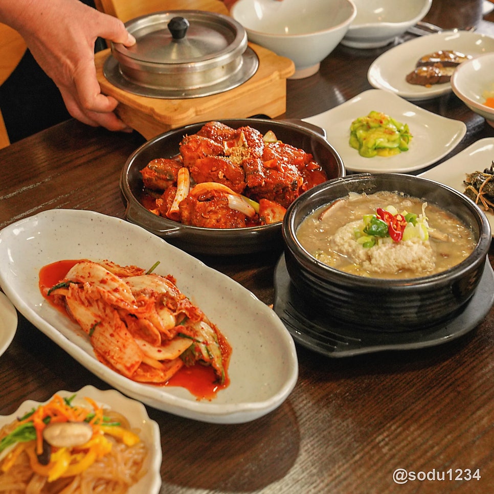 이장님밥상 심학산본점 사진 4