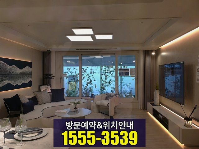 월 사진 5