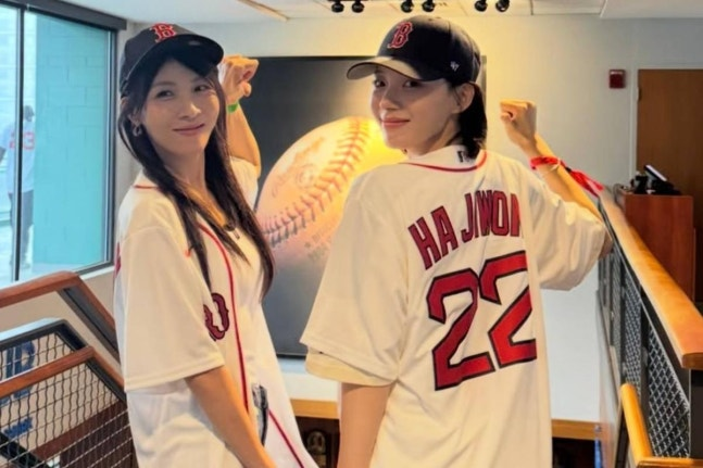 하지원×하지원 만났다, 24살 나이 차도 놀라운 동안 투샷 화제