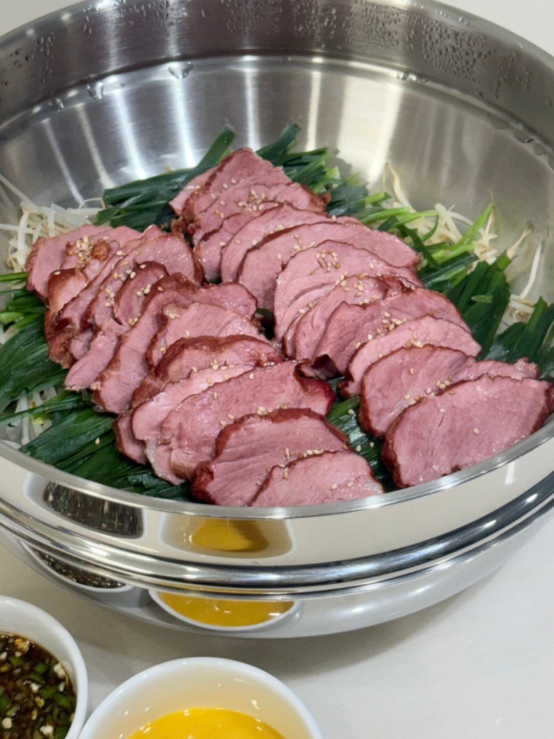 도드람 한돈 훈제안심 후기 단백질 40g 돼지안심 간편식 추천