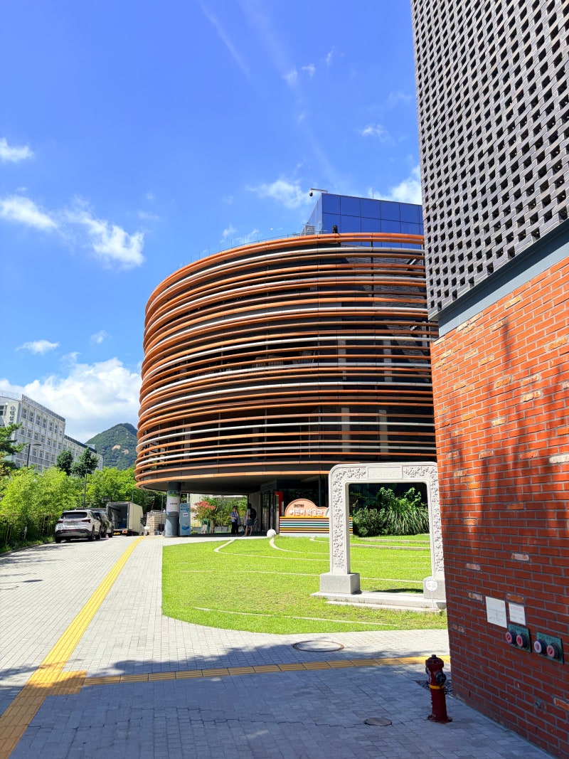 Seoul Museum of Craft Art Children's Museum: How to Reserve, Timetable, Parking, Cafe, and More