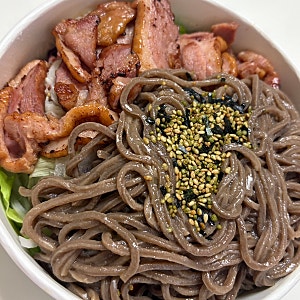 강남 샐러드맛집 샐러리아 연어샐러드, 들기름메밀면 내 원픽들