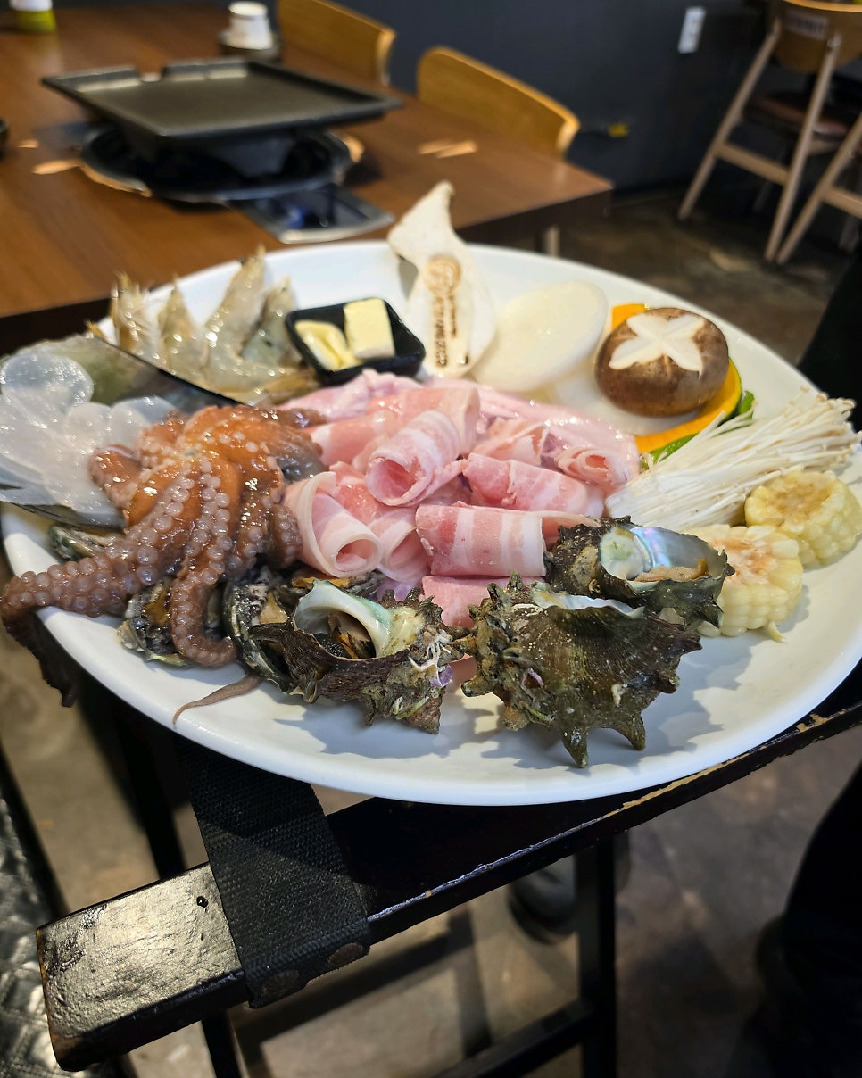 흑돼지해물삼합 서귀포점 사진 2