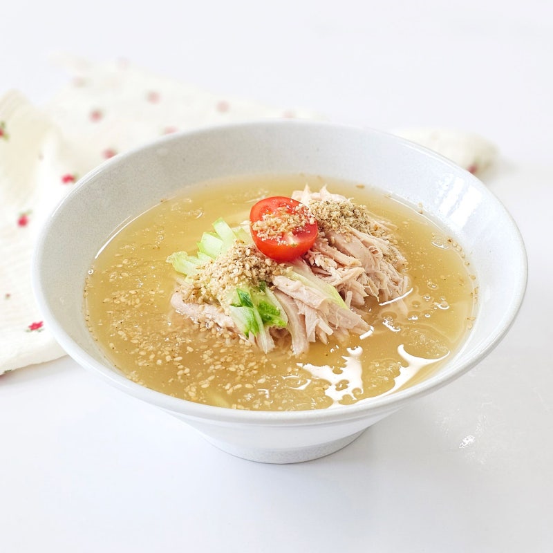 새콤 시원 입맛 살리는 한 그릇! 10분 완성 초계국수 레시피