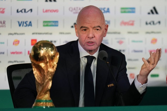 FIFA 월드컵 지분 매각 논란, 트럼프 가족 자본에 UEFA 보이콧 경고까지