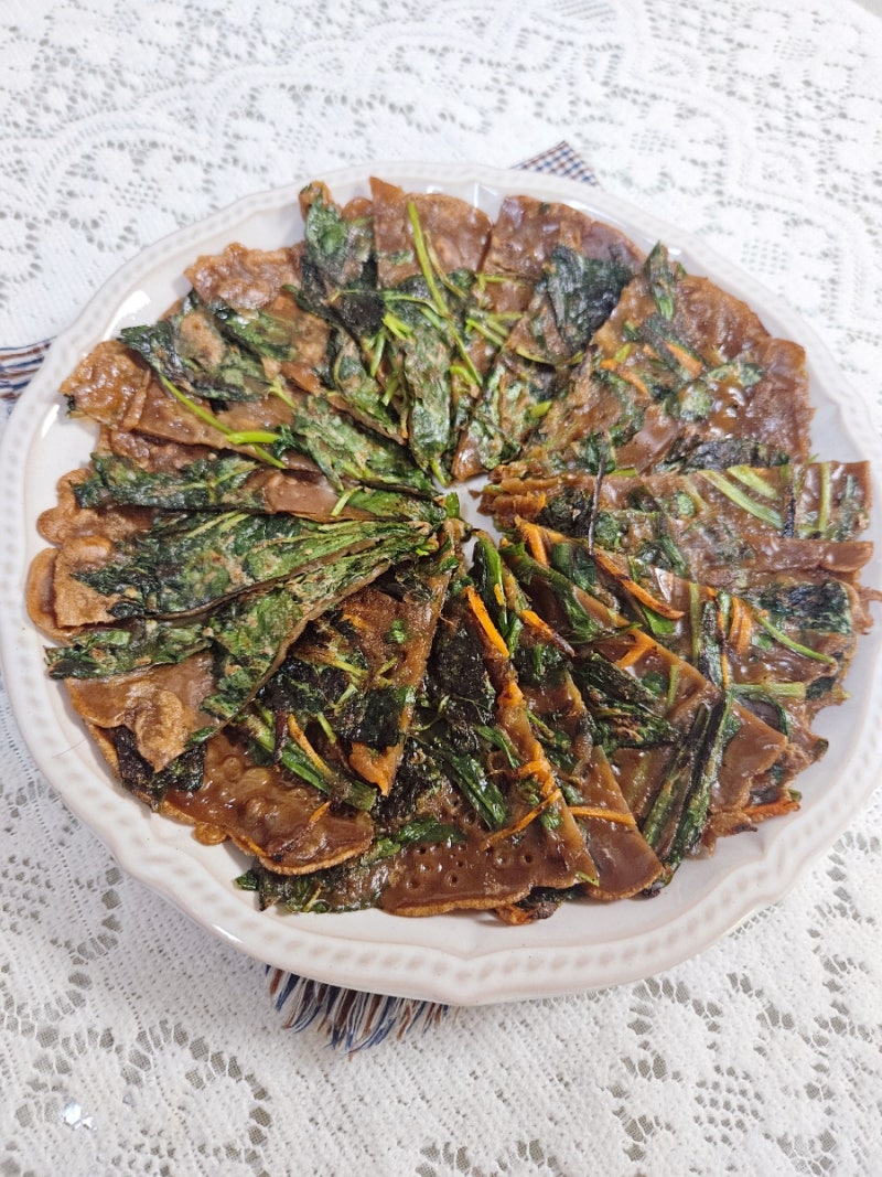 도토리묵가루 요리 쫄깃쫄깃 참나물 도토리전 전요리 부침개