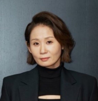 만 50세 김선영 프로필 총정리! 31년 차 연기 내공부터 남편 이승원 감독 사연까지