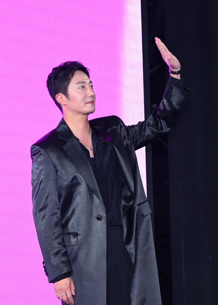 정일우 프로필 재조명…일본 데뷔작 '범죄자' 3주 연속 1위, 감독도 극찬한 이유