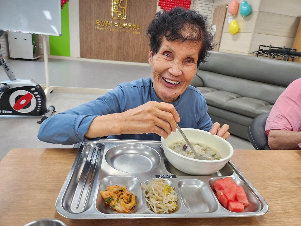 한우리요양원 주간보호센터 사진 6