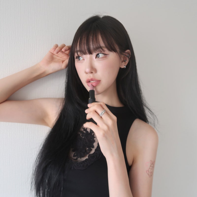 맥 립스틱 쿨톤 추천 파우더 키스 헤이지 걸스위켄드, 립+치크 무스 발색