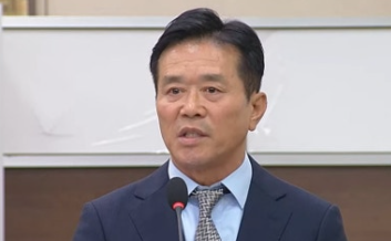 대한축구협회 <b>문진희 심판위원장</b> 프로필